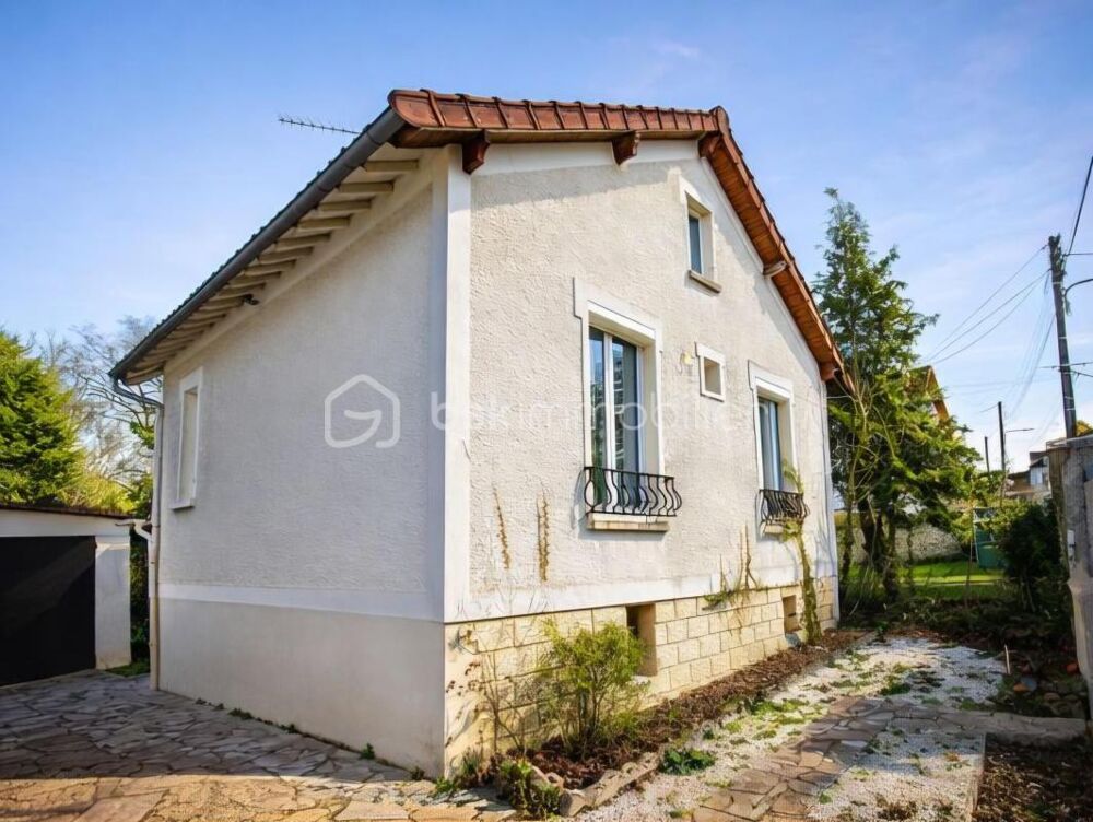 Maison à La Ferté-Alais