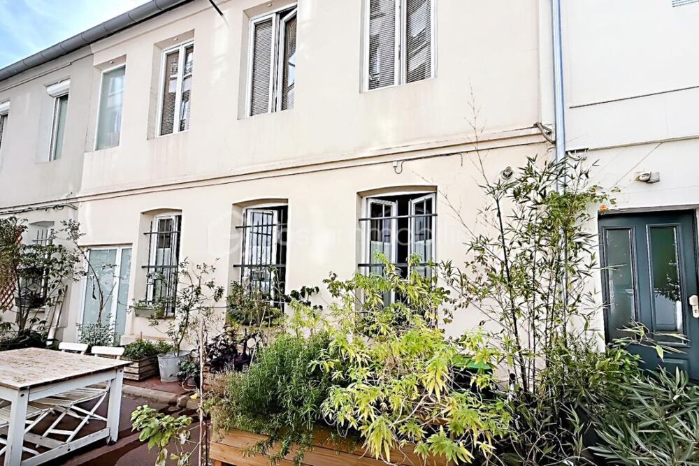 Vente Maison Maison de charme au calme d'une impasse Paris 10