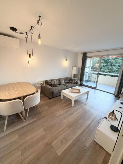   Appartement T2 Rnov et Climatis, avec stationnement dans rsidence Scurise avec Piscine Appartement - 2 pice(s) - 40 m