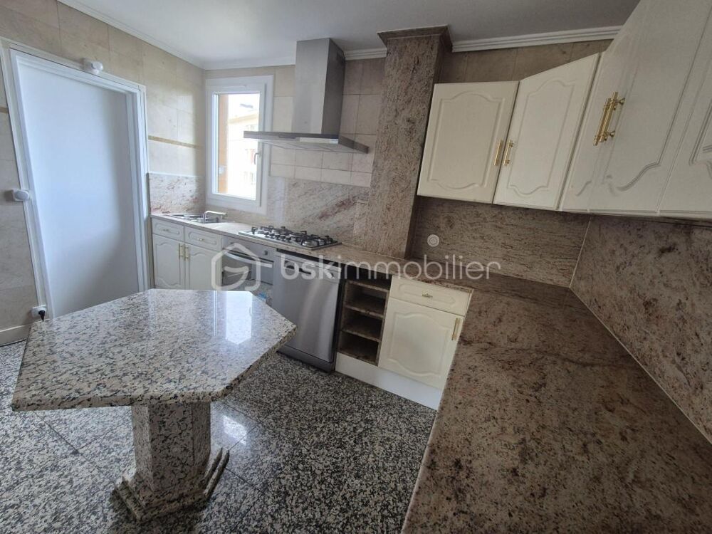 Vente Appartement Magnifique 4 pièces – Vue Cathédrale et Bord de Seine – À voir absolument ! Mantes la jolie