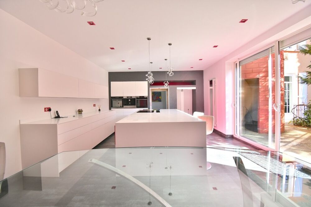 � vendre  Propri�t�/ch�teau Lacenas (69640)