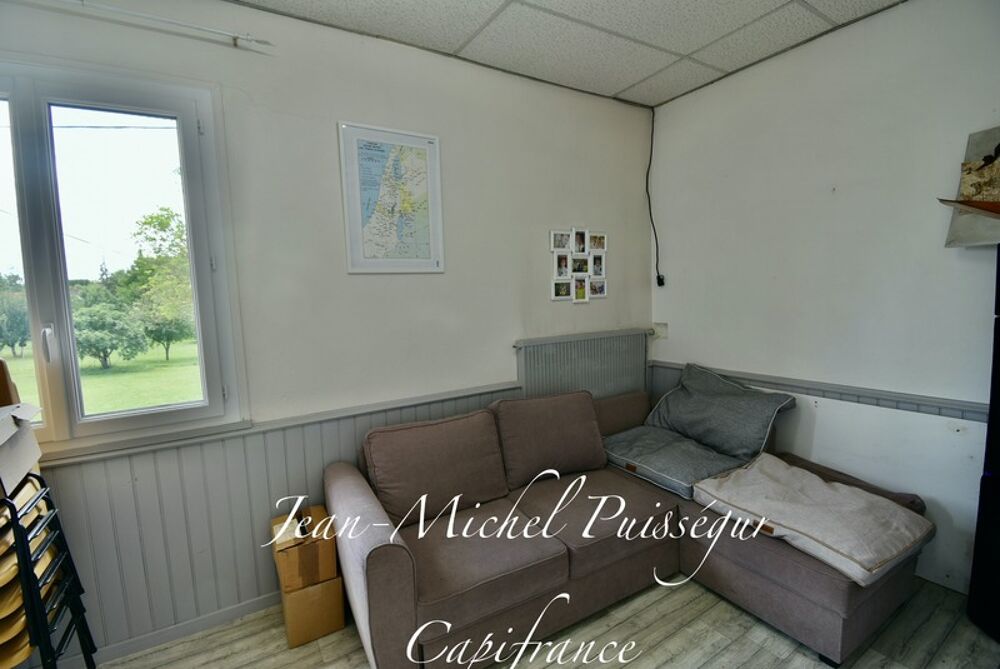   Dpt Haute Garonne (31), à vendre SAINT GAUDENS Local Professionnel 170m2 + Stationnement Aérien Saint gaudens