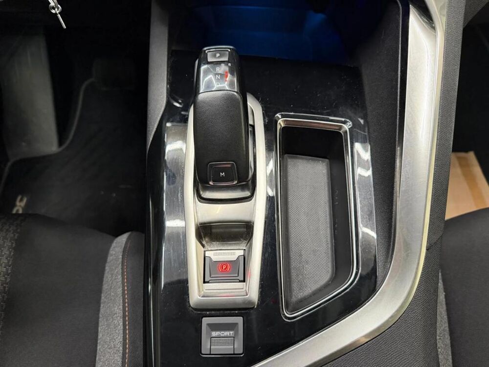 3008 1.2 131ch EAT8 Active Business PEUGEOT 2018 occasion 73000 Chambery