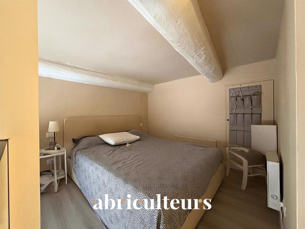 Vente Appartement Charmant studio duplex rénové de 29,9 m² – Emplacement exceptionnel – Place Masséna, Nice Nice