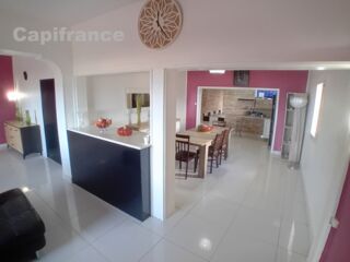  Appartement à louer 4 pièces 134 m²