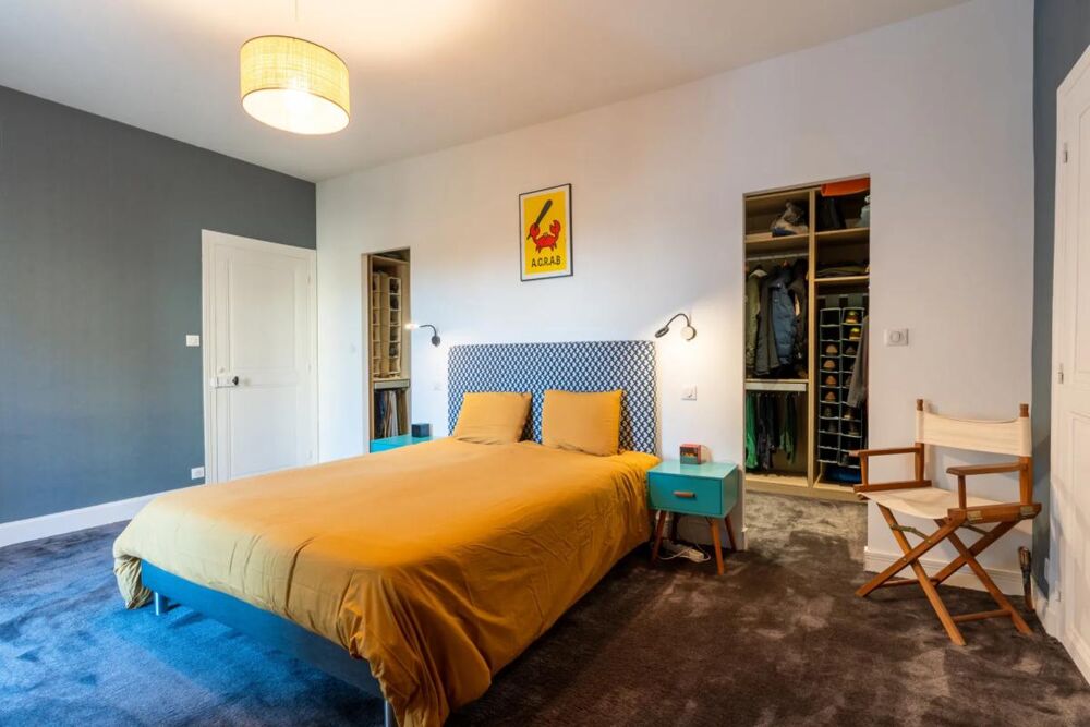 � vendre  Propri�t�/ch�teau Neuville-de-Poitou (86170)