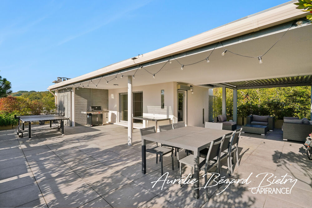 Vente Duplex/Triplex Duplex en dernier étage avec terrasse plein ciel de 143 m² Sevres