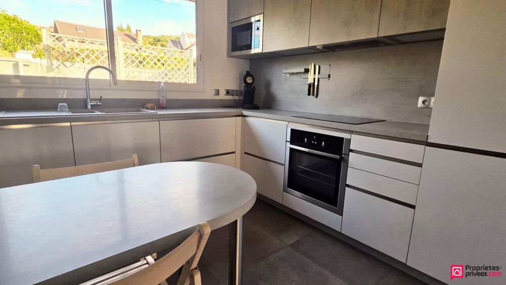 Vente Maison Maison Familiale 8 pièce(s) 180 m2 Saint remy les chevreuse