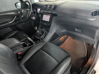 Galaxy II 2.2 TDCI 200 FAP Titanium 2011 occasion 77250 Moret Loing Et Orvanne