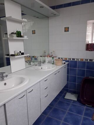  Maison à louer 5 pièces 150 m²