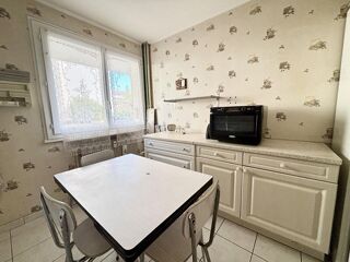  Appartement  vendre 4 pices 76 m