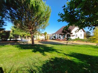  Maison � vendre 7 pi�ces 220 m�