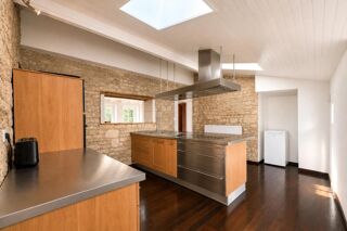  Maison à vendre 8 pièces 196 m²