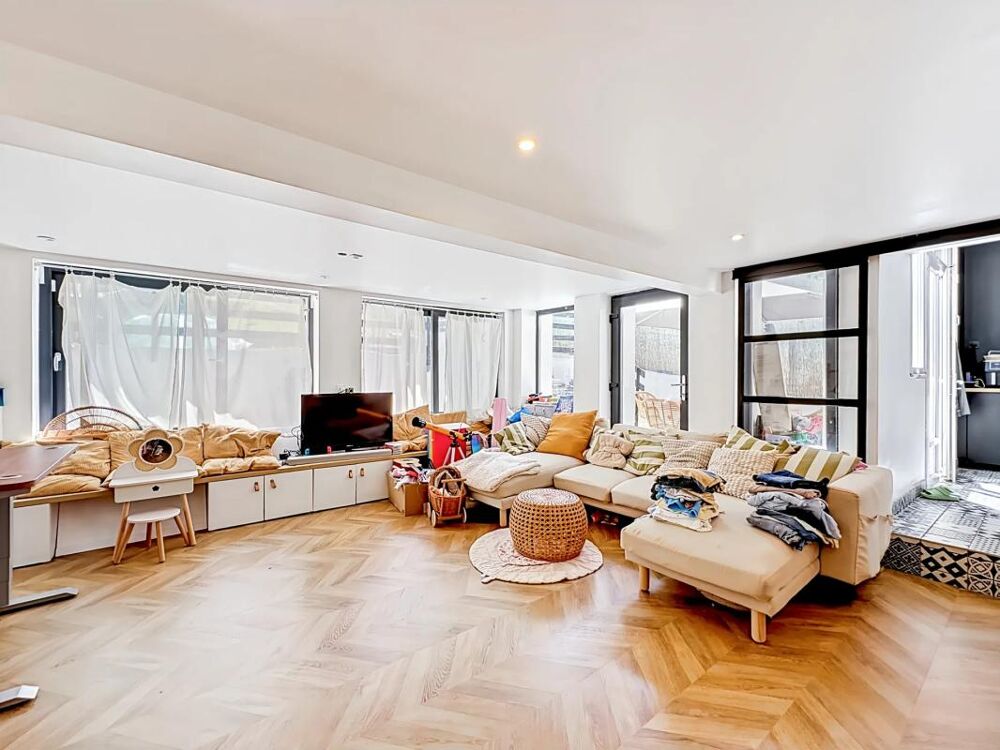 Vente Maison Maison de 8 pièces de 170 m² à Abrest Abrest