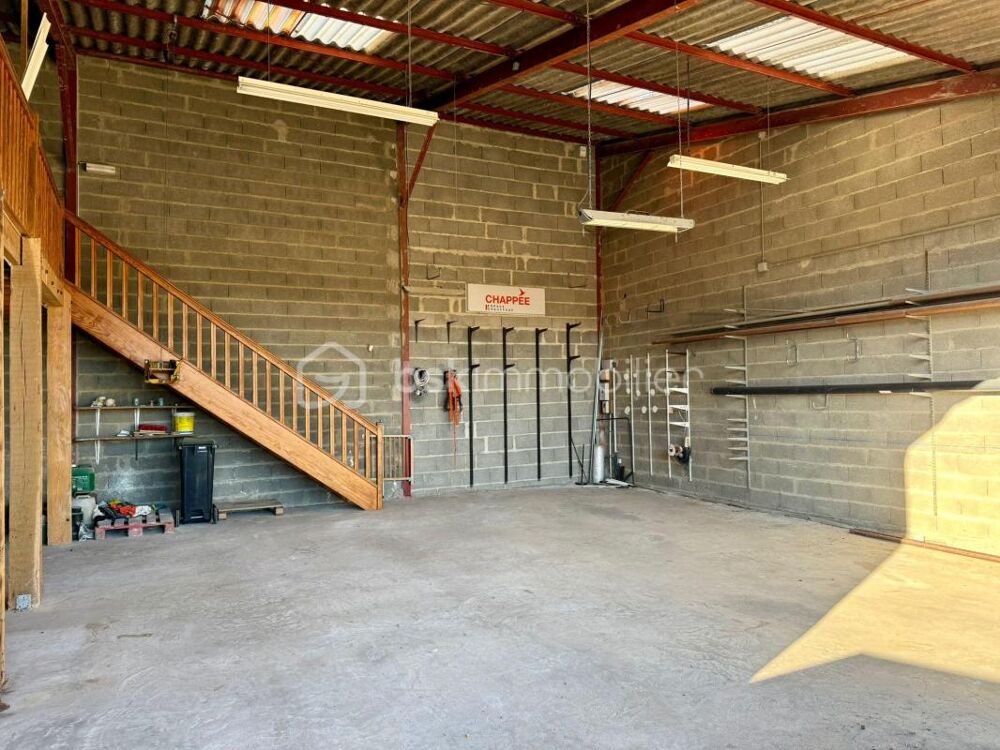 Vente Immeuble Entrepôt, idéal artisan, entrepreneur ou collectionneur Saint paterne racan