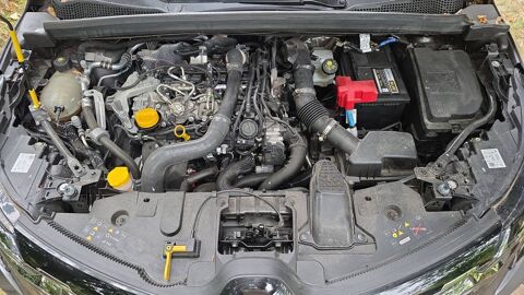 Captur 1.3 TCe 140 EDC RS Line 2021 occasion 27620 Giverny