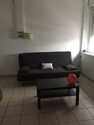  Appartement à louer 1 pièce 22 m²