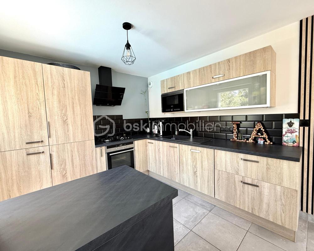 Vente Duplex/Triplex GENAS - Maison de ville récente au calme avec 3 chambres Genas