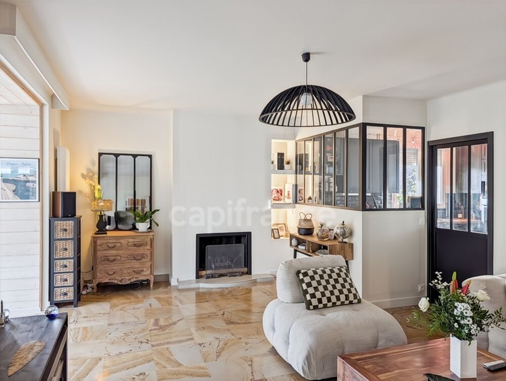 Vente Maison A vendre à Saint-Marcel (71) cette villa authentique de 189 m² 7 pièces 5 chambres 1 bureau et terrain de 2310 m² Saint marcel