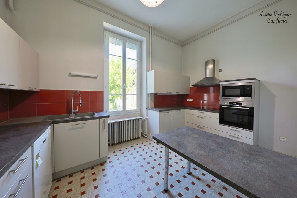 à vendre  Propriété/château Bourg-en-Bresse (01000)