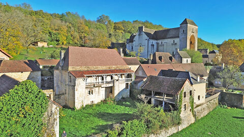   Maison de catact�re Coly Saint Amand 6 pi�ce(s) 180 m2 Maison - 6 pi�ce(s) - 180 m�