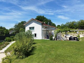  Villa  vendre 4 pices 133 m