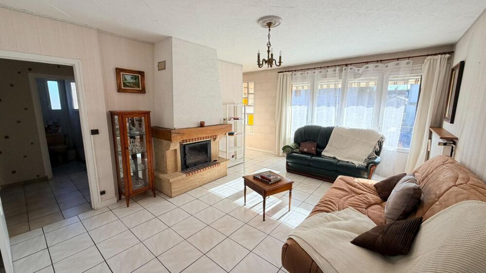 Maison familiale 5 pièces 86 m² , située à Taverny, Quartier Mermoz - Les Ecouardes