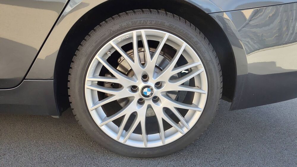 S&eacute;rie 5 Touring 520d 190 Steptronic8 Sport 2017 occasion 50330 Saint Pierre Eglise