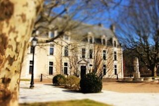  Propri�t�/ch�teau � vendre 15 + pi�ces 2000 m�