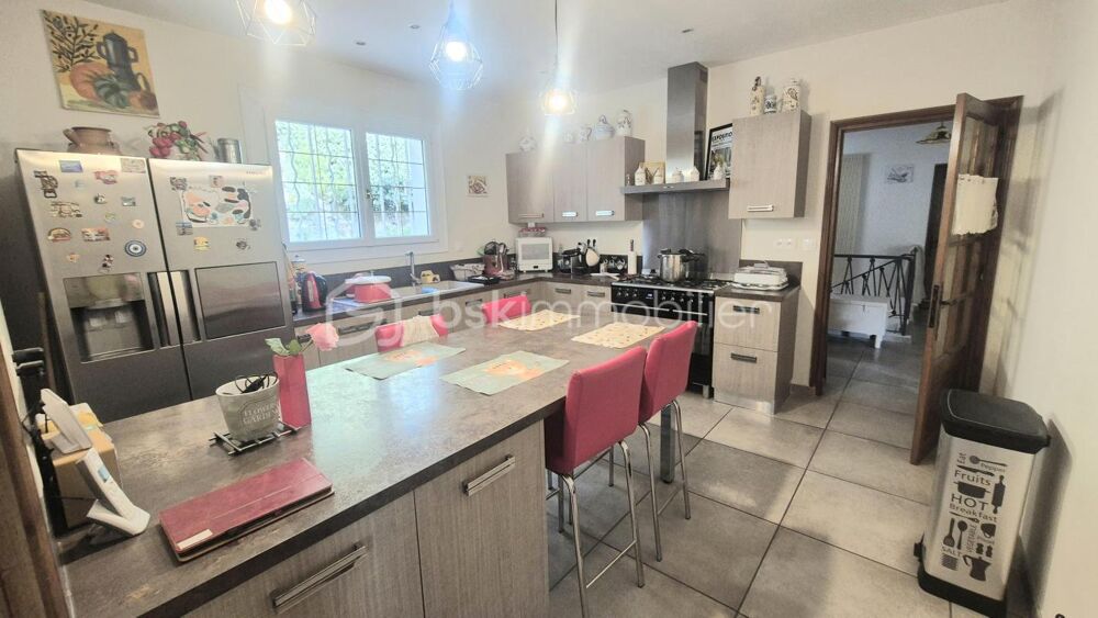 � vendre  Propri�t�/ch�teau Signes (83870)