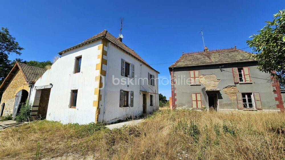 Tènement immobilier avec fort potentiel  2 maisons + Dépendances  Terrain 3 500 m²  Bord de canal