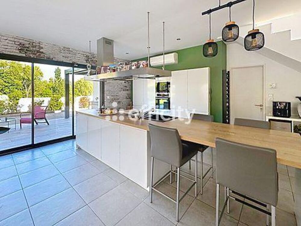 � vendre  Villa Beausemblant (26240)