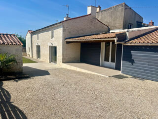  Ferme  vendre 6 pices 141 m