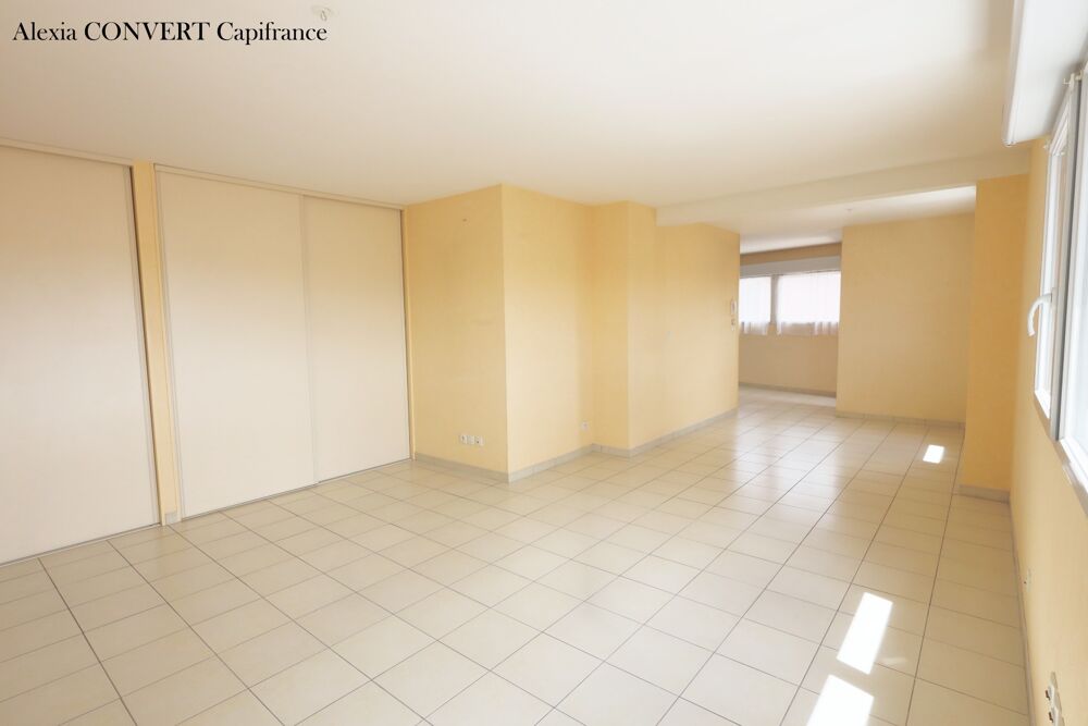 Vente Appartement Appartement à vendre 5 pièces garage+ cave + parking BOURG EN BRESSE (01) Bourg en bresse