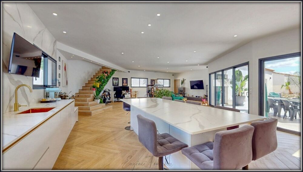 � vendre  Villa Magalas (34480)