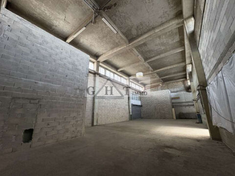 Local d'activit&eacute;s 220m2 A louer Nanterre 3790 92000 Nanterre