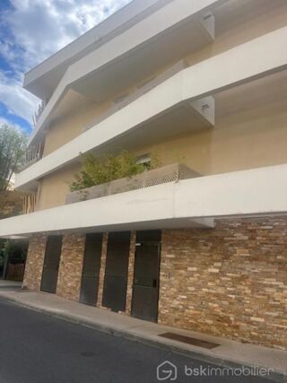  Appartement � vendre 5 pi�ces 85 m�