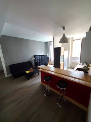  Appartement à louer 2 pièces 48 m²