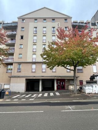  Appartement à louer 3 pièces 70 m²
