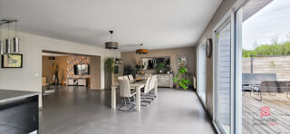  Maison  vendre 6 pices 185 m