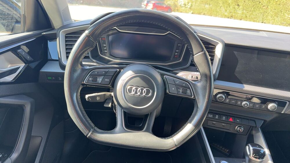 A1 Citycarver 30 TFSI 116 S-Tronic 7 Design Luxe - Automatique 2020 occasion 11000 Carcassonne