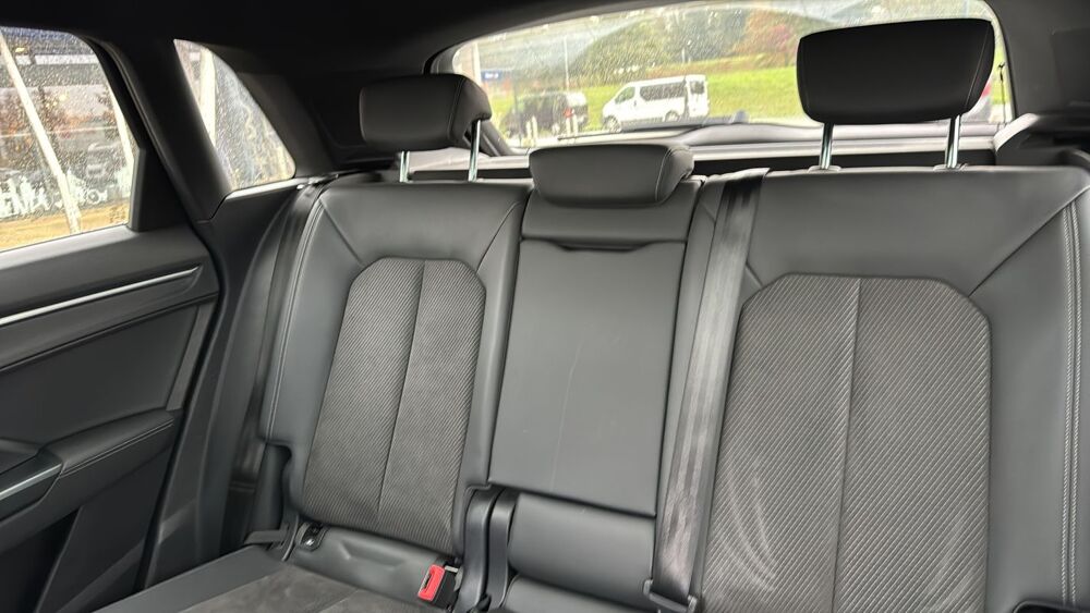 Q3 II 40 TDI 200 Quattro S-Tronic 7 S line - Automatique Toit o 2021 occasion 29600 Morlaix