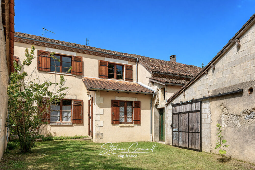 Maison familiale de 190m² avec dépendances au coeur de Neuvic