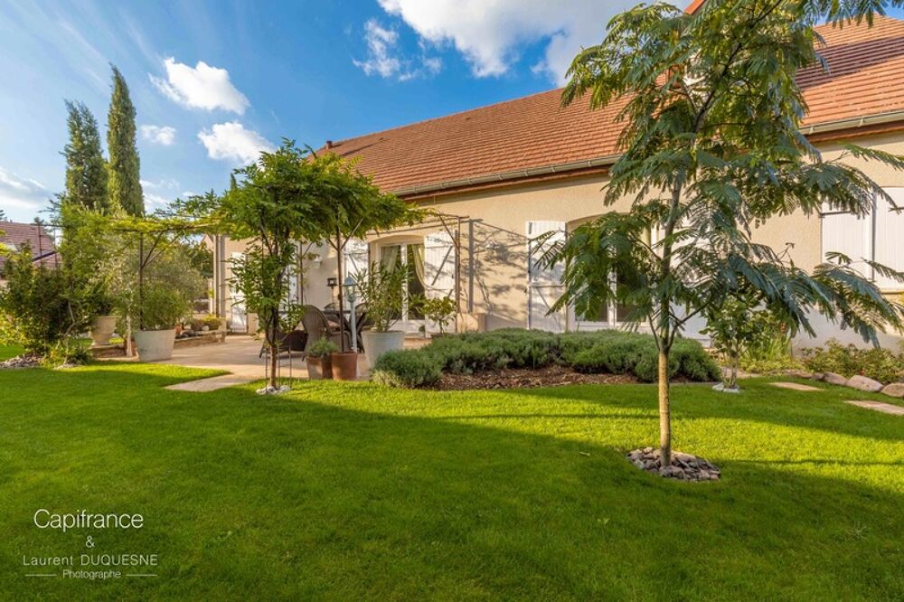 Vente Maison BELLEFOND SUR SON SUPERBE TERRAIN DE 731 M2 MAISON 6 PIECES DE 166 M2 Bellefond