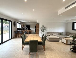  Villa à vendre 6 pièces 155 m²