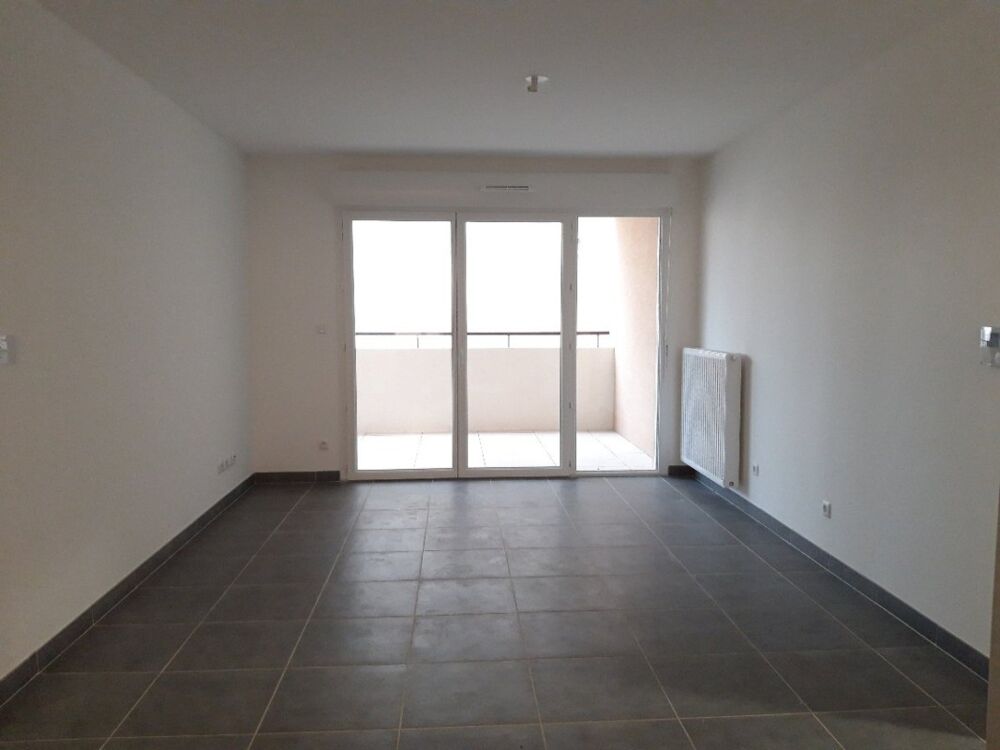 Location Appartement T2 avec terrasse et parking à La Seyne Sur Mer La seyne sur mer