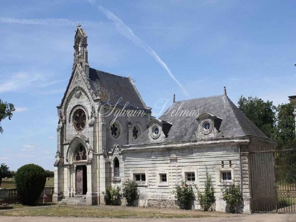 à vendre  Propriété/château Angers (49000)