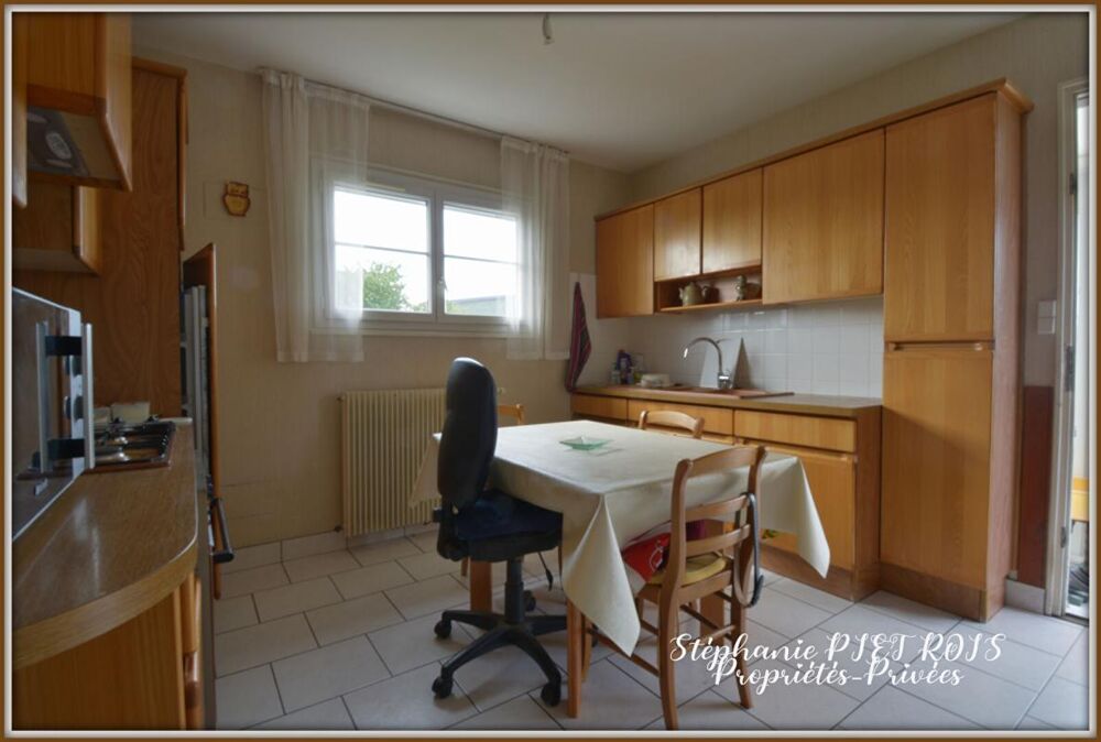 Vente Maison Maison La Chapelle D Angillon 5 pièce(s) 80 m2 La chapelle d angillon
