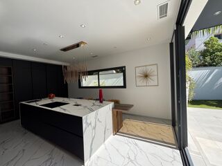  Maison � vendre 7 pi�ces 261 m�