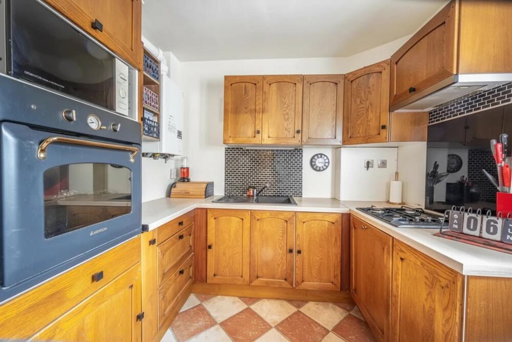 Vente Maison Maison de 5 pièces de 80 m² à Sainte-Geneviève-des-Bois Sainte genevieve des bois